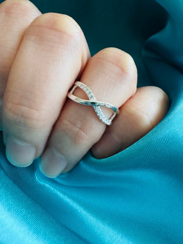 Anillo Midi Infinito ♾️