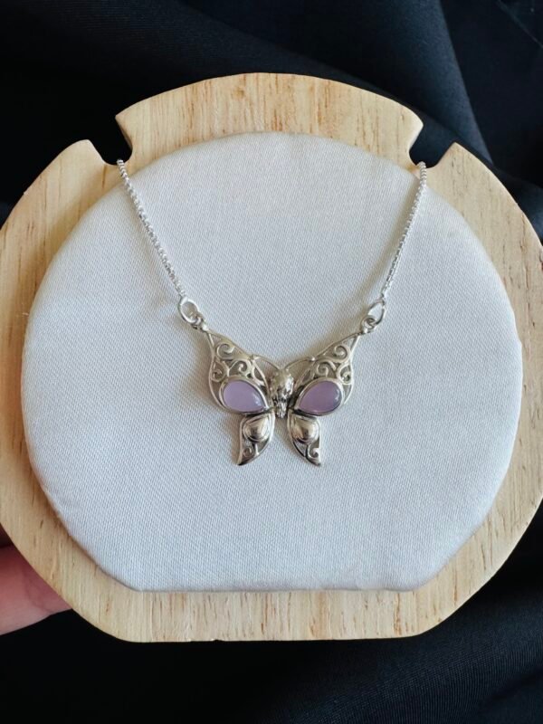 Collar Mariposa con Cuarzo Rosa