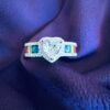 Anillo Corazón Circones de Color