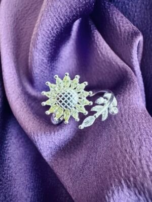 Anillo Adaptable Girasol con Circones