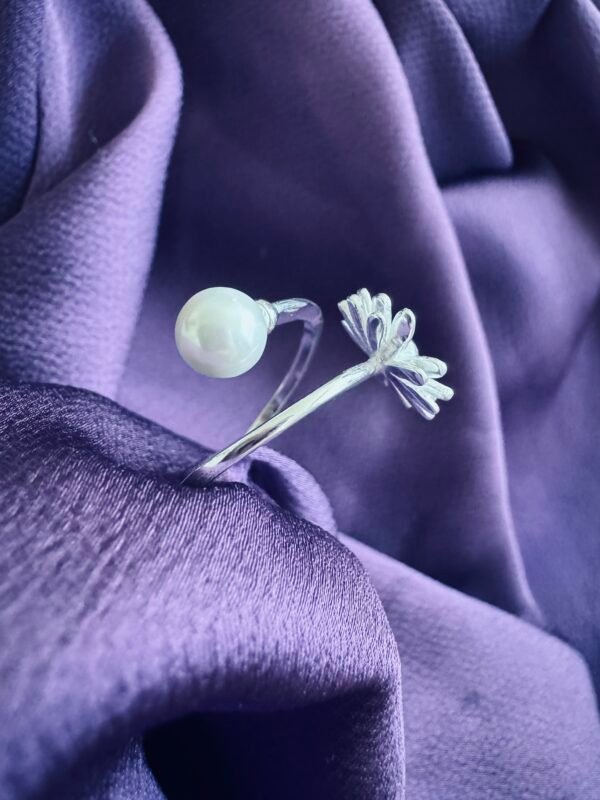 Anillo Adaptable Flor y Perla