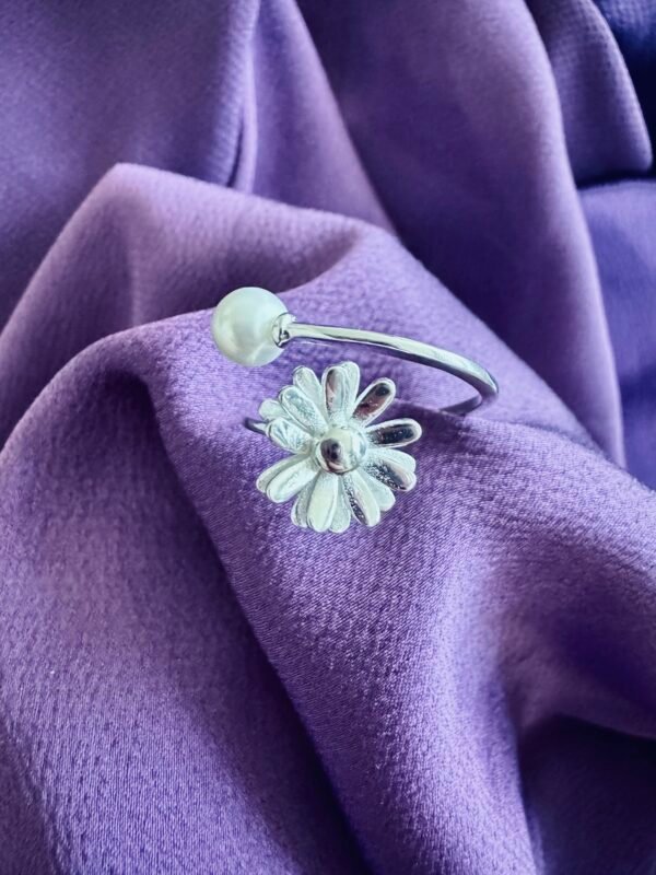 Anillo Adaptable Flor y Perla