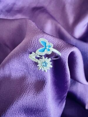 Anillo Adaptable Mariposa en Flor