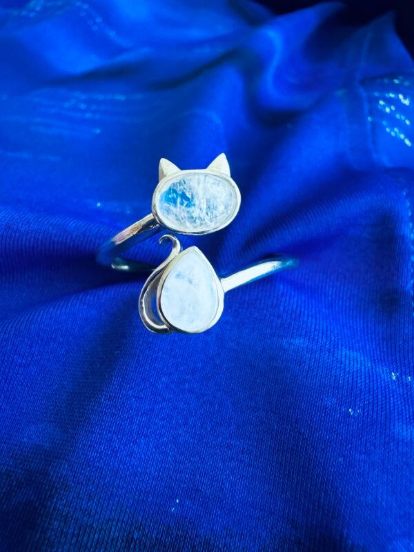 Anillo Gatito con Piedra Luna