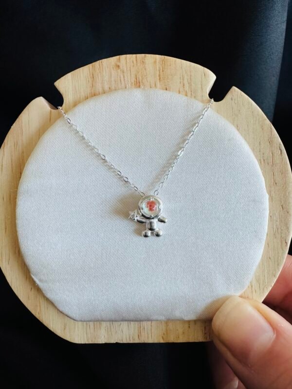 Collar Astronauta con Piedra Luna