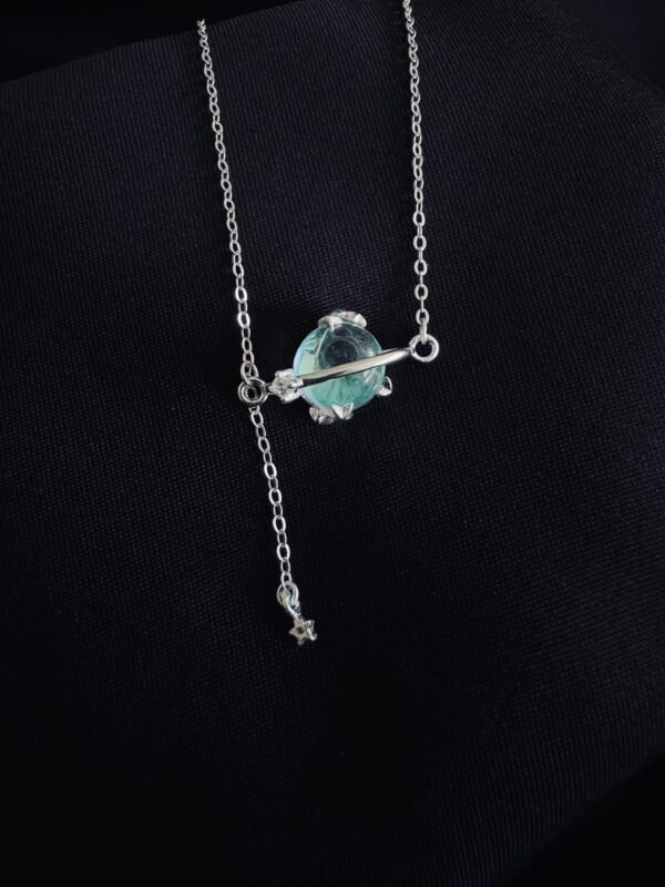 Collar Planeta con Piedra Luna