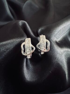 Argolla Huggie Corazón con Circones