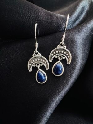 Aros Étnico Luna Invertida con Lapislázuli