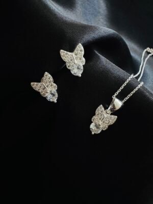 Conjunto Mariposa con Circones