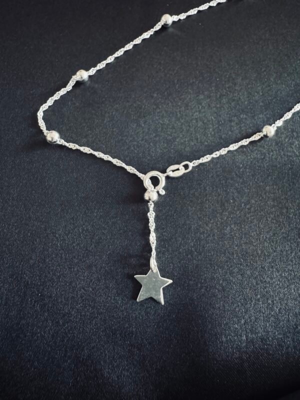 Collar Cascada Ajustable Esferas y Estrella ⭐️