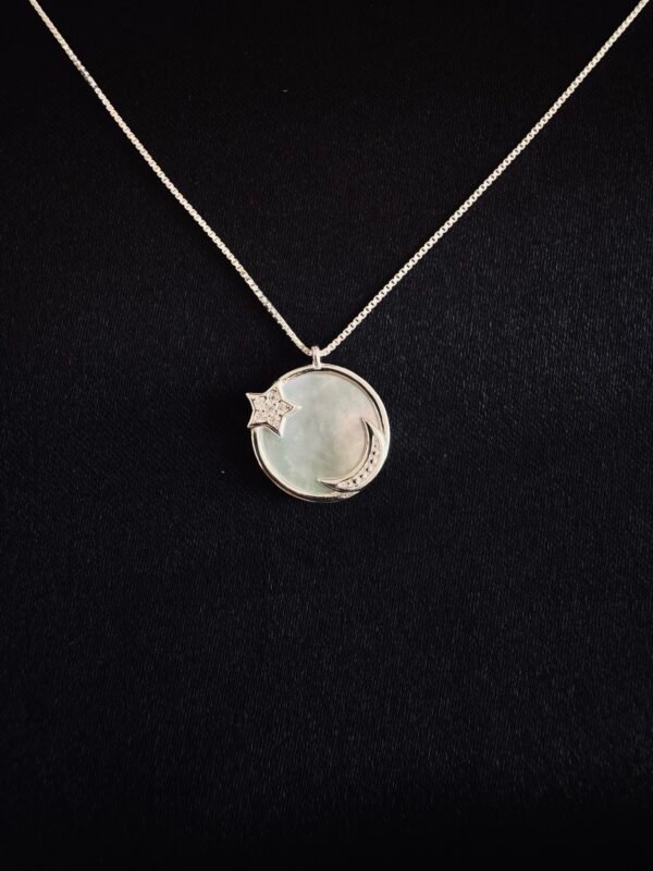Collar Luna y Estrella con Nácar