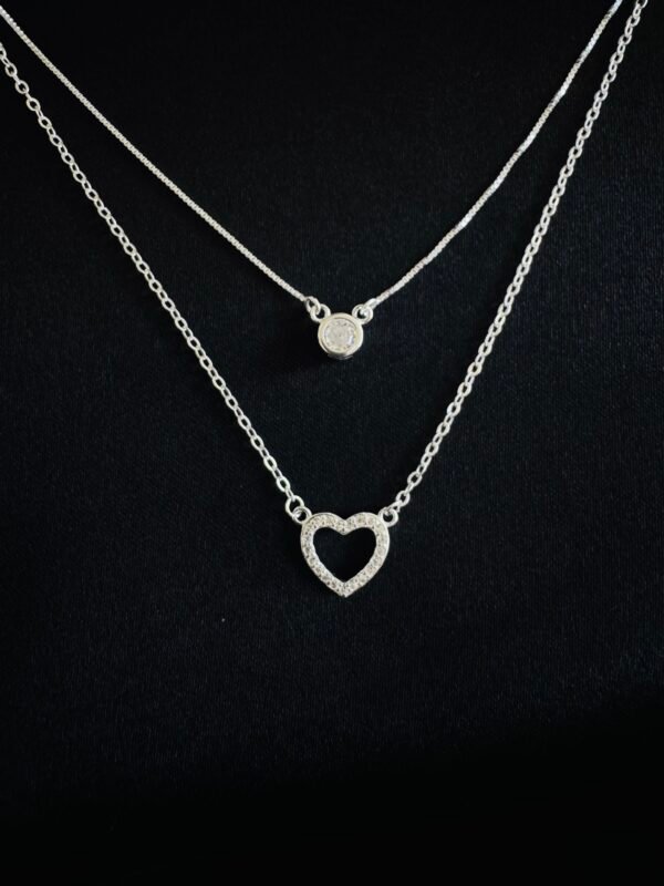 Collar Doble Punto de Luz y Corazón