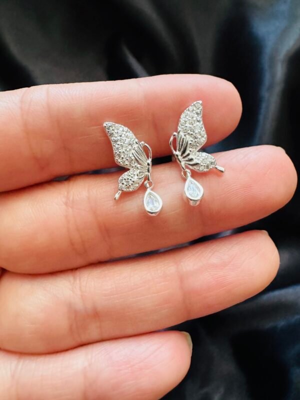 Aros Mariposa con Circón 🦋