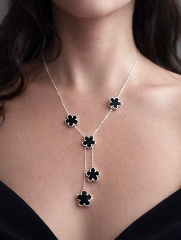Collar Cascada Trébol Éclat Noir 🍀