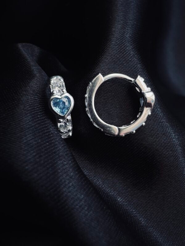 Argolla Huggie Corazón Azul 💙