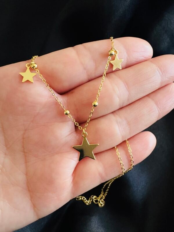 Collar Trío de Estrellas Doradas 🌟🌟🌟
