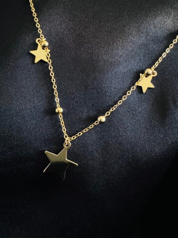 Collar Trío de Estrellas Doradas 🌟🌟🌟