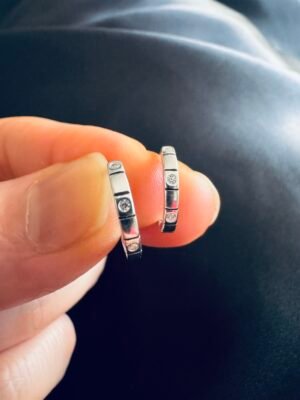 Argolla Huggie Puntitos de Luz