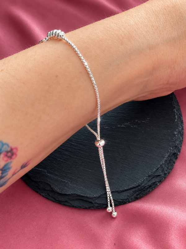 Pulsera Ajustable Luna con Esferas