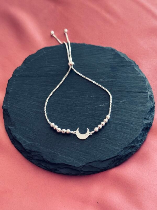 Pulsera Ajustable Luna con Esferas